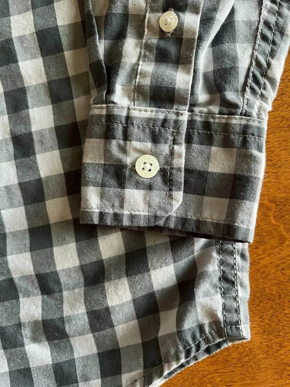 Old Navy gray check button-down shirt S 6-7